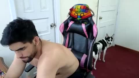 Snapshot of jackecuador chatting on November 29, 9:40 pm Jack online show from November 29, 9:40 pm