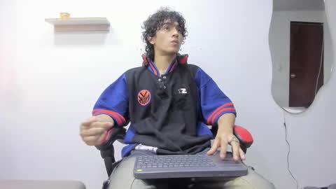 Jackes Taylor online show from October 25, 5:37 am