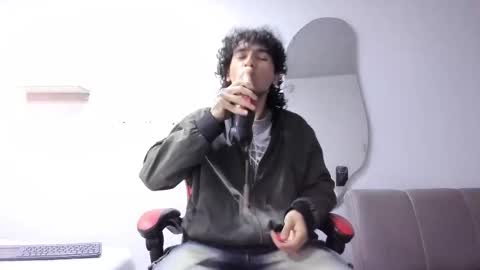 Jackes Taylor online show from December 15, 8:51 am