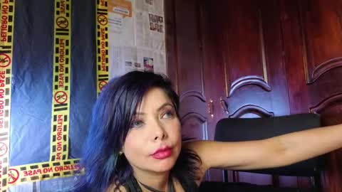 Jacki online show from May 11, 4:04 pm