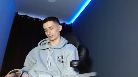 Jack online show from December 17, 6:02 am