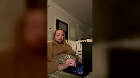 Snapshot of jacklandon78 chatting on January 18, 3:10 am Jack Landon online show from January 18, 3:10 am