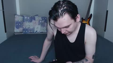 Snapshot of jackoffjillss chatting on October 14, 7:25 pm JackOffJillss online show from October 14, 7:25 pm