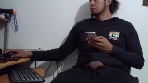 Snapshot of jackraiden1973 chatting on November 11, 7:19 am jackraiden1973 online show from November 11, 7:19 am