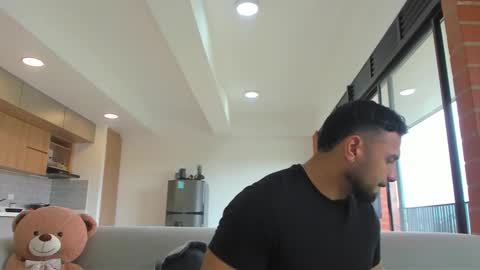 Jackson Wayne online show from January 11, 2:11 pm