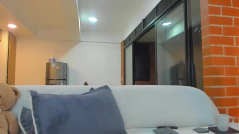 Snapshot of jackson_wayne__ chatting on June 2, 12:23 am Jackson Wayne online show from June 2, 12:23 am