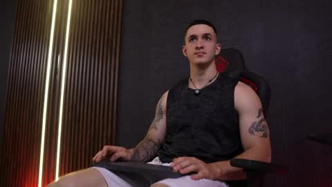 Jackson Olsen online show from April 16, 8:42 pm