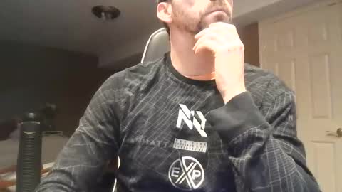 Jackson Williams online show from April 4, 8:56 am