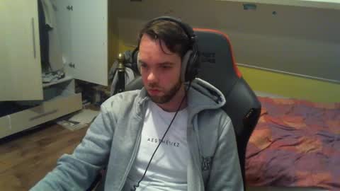 Snapshot of jackynee chatting on April 6, 9:05 pm Jack online show from April 6, 9:05 pm