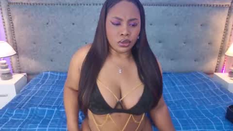 Snapshot of jackynorriss chatting on November 16, 11:49 am Jacky Norriss online show from November 16, 11:49 am