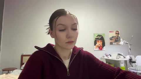 Snapshot of jaclynmalcolm chatting on April 8, 4:29 pm Lillian online show from April 8, 4:29 pm