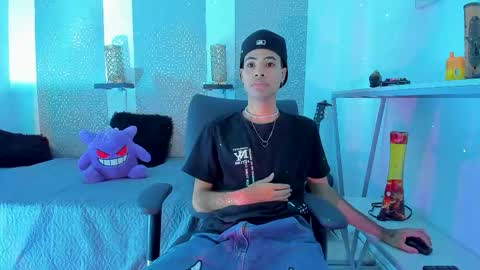 Snapshot of jacob_blackwell chatting on November 1, 7:16 pm jacob_blackwell online show from November 1, 7:16 pm