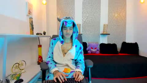 Snapshot of jacob_blackwell chatting on November 5, 7:47 pm jacob_blackwell online show from November 5, 7:47 pm