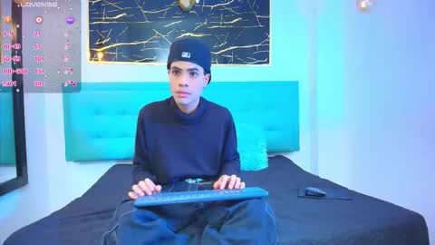 Snapshot of jacob_blackwell chatting on November 12, 4:24 am jacob_blackwell online show from November 12, 4:24 am