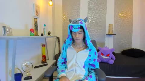 Snapshot of jacob_blackwell chatting on November 12, 7:24 pm jacob_blackwell online show from November 12, 7:24 pm