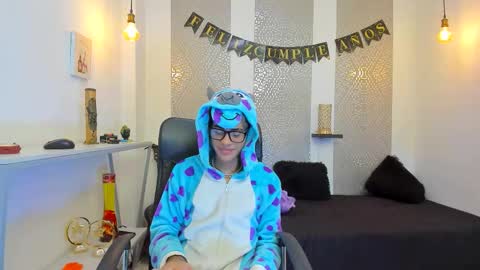 Snapshot of jacob_blackwell chatting on November 20, 7:24 pm jacob_blackwell online show from November 20, 7:24 pm