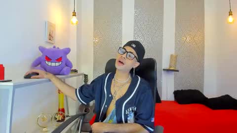 Snapshot of jacob_blackwell chatting on November 22, 7:57 pm jacob_blackwell online show from November 22, 7:57 pm