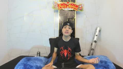 Snapshot of jacob_blackwell chatting on December 18, 8:04 pm jacob_blackwell online show from December 18, 8:04 pm