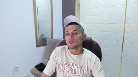 jacob_stonne online show from July 24, 10:02 am