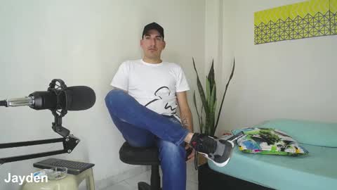 Jacob And Jayden online show from February 13, 7:52 pm