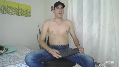 Jacob And Jayden online show from March 2, 9:22 pm