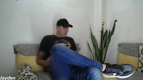 Jacob And Jayden online show from November 5, 7:03 pm