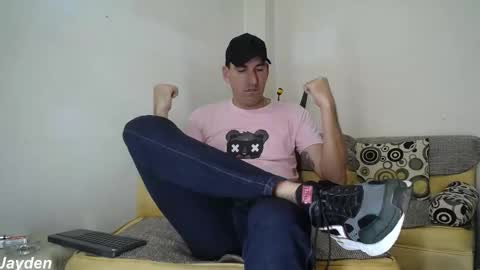 Jacob And Jayden online show from November 7, 7:14 pm