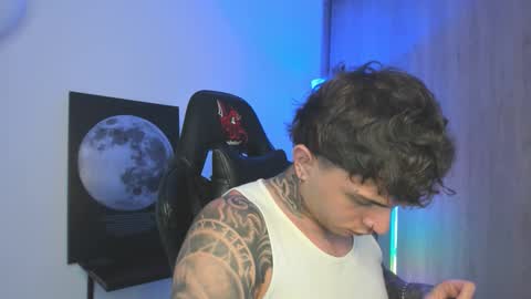 jacobb116 online show from November 1, 12:12 am