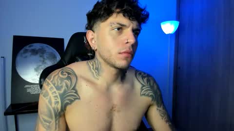 jacobb116 online show from February 19, 1:12 am