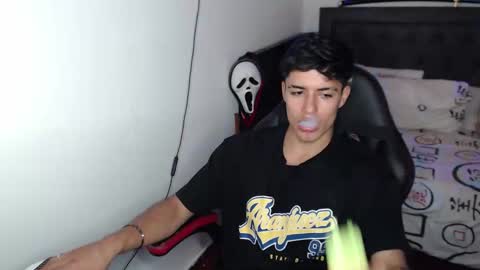 Jacobbakerr online show from March 12, 2:07 am