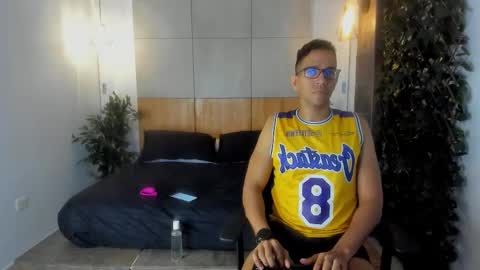 jacobdraven online show from November 21, 3:27 am