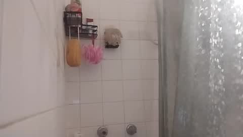 Shakey j online show from October 21, 10:10 pm