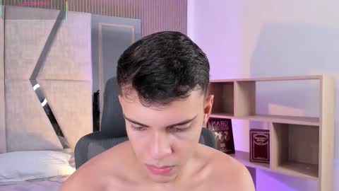 Jacob online show from December 5, 9:00 pm