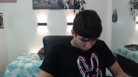 Snapshot of jacoob_smiith chatting on December 28, 8:47 pm Jacob online show from December 28, 8:47 pm