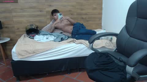 Snapshot of jacoob_smiith chatting on February 6, 11:48 pm Jacob online show from February 6, 11:48 pm