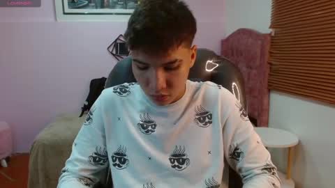 Snapshot of jacoob_smiith chatting on March 6, 2:18 pm Jacob online show from March 6, 2:18 pm