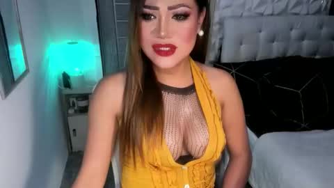 Jacque online show from March 26, 5:57 am