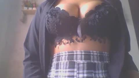 jacqueline_fernandez online show from October 22, 7:08 am