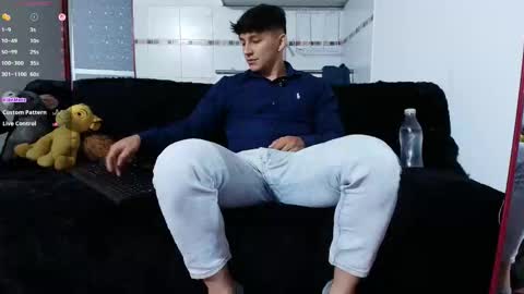 jacobo online show from March 21, 2:31 pm