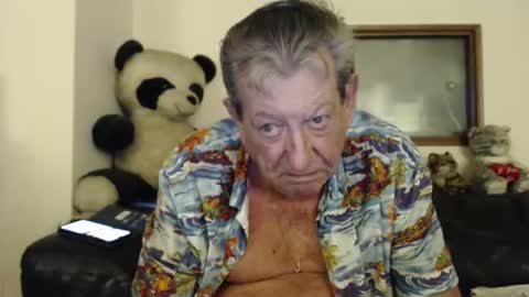 Jacques online show from February 4, 2:39 am