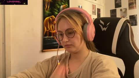 Snapshot of jacywinslat chatting on September 26, 12:53 pm jacywinslat online show from September 26, 12:53 pm
