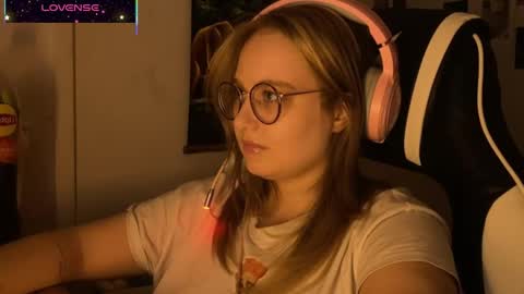 Snapshot of jacywinslat chatting on October 8, 6:27 pm jacywinslat online show from October 8, 6:27 pm