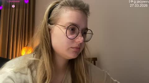 jacywinslat online show from March 27, 9:58 pm