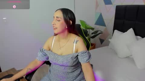 Snapshot of jadde13 chatting on October 1, 8:15 pm Jadde online show from October 1, 8:15 pm