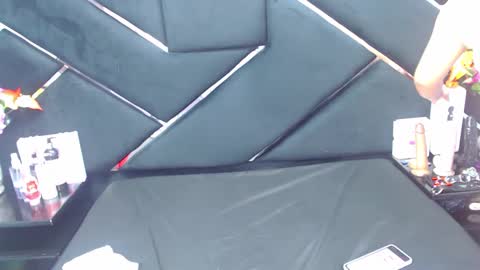 Jade online show from January 17, 2:39 am