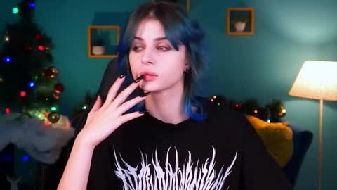 Snapshot of jade_castle chatting on December 26, 8:21 pm jade_castle online show from December 26, 8:21 pm