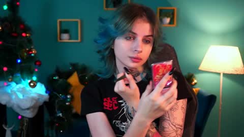 Snapshot of jade_castle chatting on January 5, 11:59 am jade_castle online show from January 5, 11:59 am