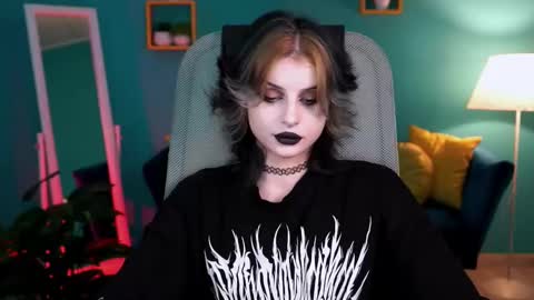 Snapshot of jade_castle chatting on February 19, 5:05 am jade_castle online show from February 19, 5:05 am