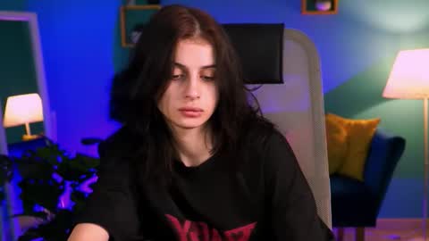 Snapshot of jade_castle chatting on January 19, 4:22 pm jade_castle online show from January 19, 4:22 pm