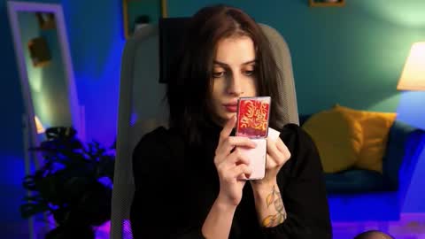 Snapshot of jade_castle chatting on February 7, 4:43 pm jade_castle online show from February 7, 4:43 pm